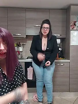 carolyne2023 online show from April 2026 03:10:02 PM