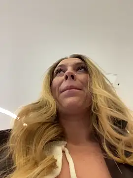 Sweet   Emily online show from February 2026 03:20:01 PM