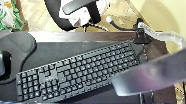 Amy Walker online show from April 2026 04:50:02 PM