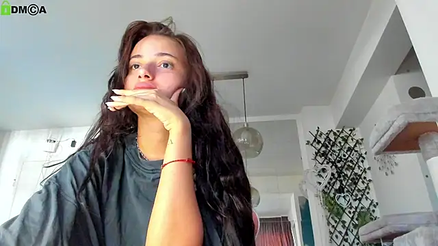 IreneVON online show from July 2026 04:19:01 AM