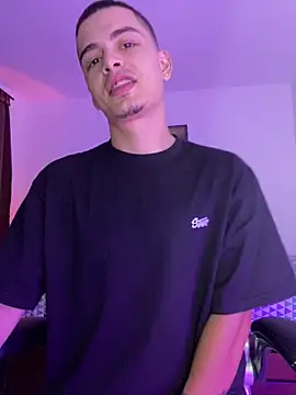 Snapshot of danny_42027 chatting on January 2025 05:26:02 AM danny 42027 online show from January 2025 05:26:02 AM