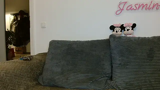 Snapshot of Jasmin-White chatting on July 2026 07:27:02 PM Jasmin-White online show from July 2026 07:27:02 PM