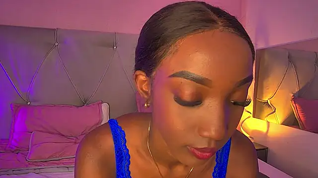 FiorelaLenin online show from March 2026 06:33:01 PM