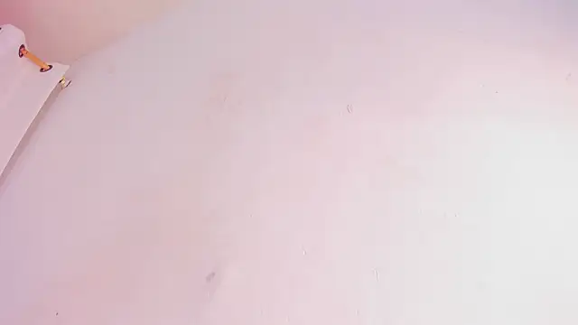 MiaKirshner online show from March 2026 03:12:01 AM