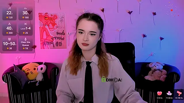 liana kisses online show from February 2026 08:05:01 PM