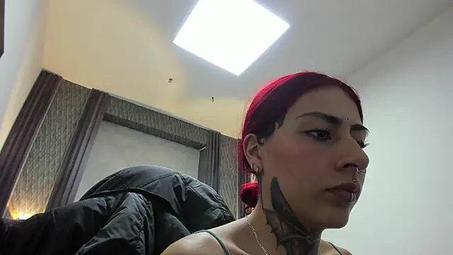 selene red  online show from June 2026 02:40:02 AM