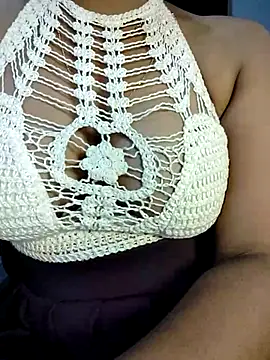 Snapshot of VR_here_4U chatting on July 2026 06:14:02 PM VR here 4U online show from July 2026 06:14:02 PM