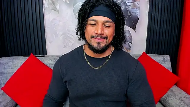 MikeEstevess online show from April 2026 12:29:02 PM