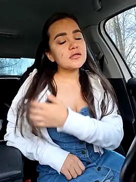 stacy stoone online show from April 2026 07:33:02 AM