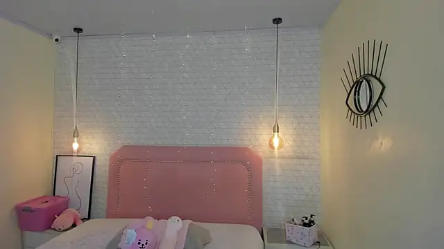 Kittytimberlake online show from March 2026 01:03:01 PM