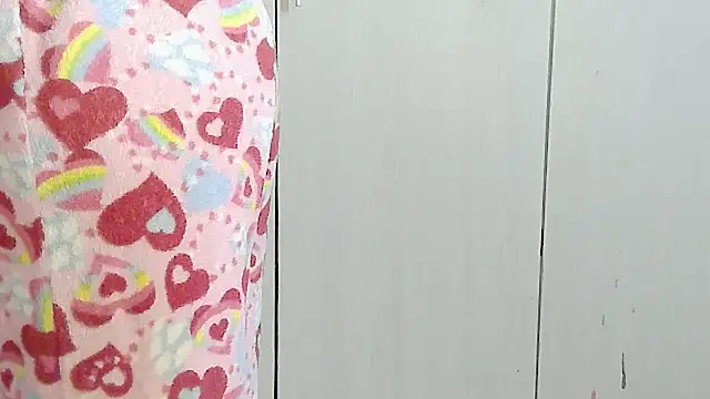 Destiny Desire online show from March 2026 04:18:01 PM