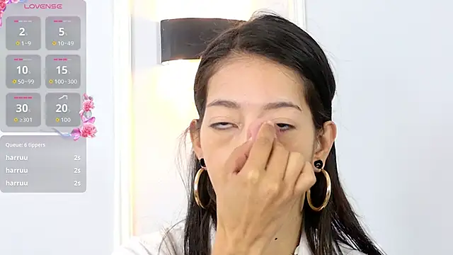 zorravioletta1 online show from April 2026 12:50:01 PM