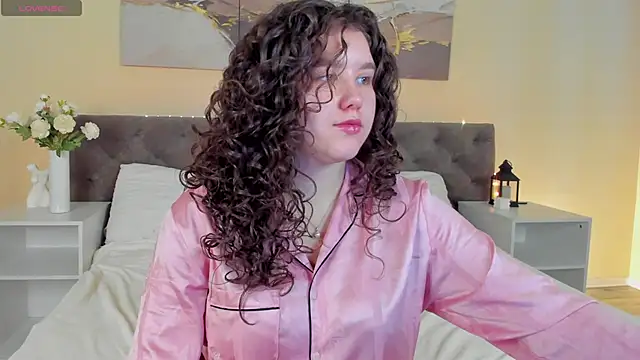 Ariella Sol online show from April 2026 09:26:02 AM