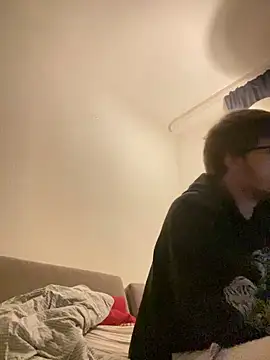 Snapshot of jungxSHxboy chatting on April 2026 11:37:02 PM jungxSHxboy online show from April 2026 11:37:02 PM