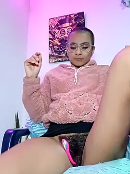 Leslly  online show from April 2026 07:09:02 AM