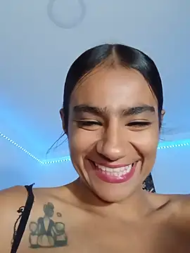 Snapshot of Leslly_ chatting on July 2026 04:35:02 PM Leslly online show from July 2026 04:35:02 PM