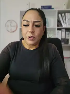 Snapshot of Gina_Myers chatting on July 2026 04:16:01 AM Gina Myers online show from July 2026 04:16:01 AM