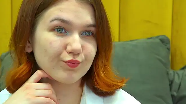 LessySmith online show from March 2026 04:12:01 PM