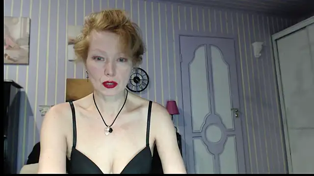 Marquise555 online show from November 2025 04:40:01 PM