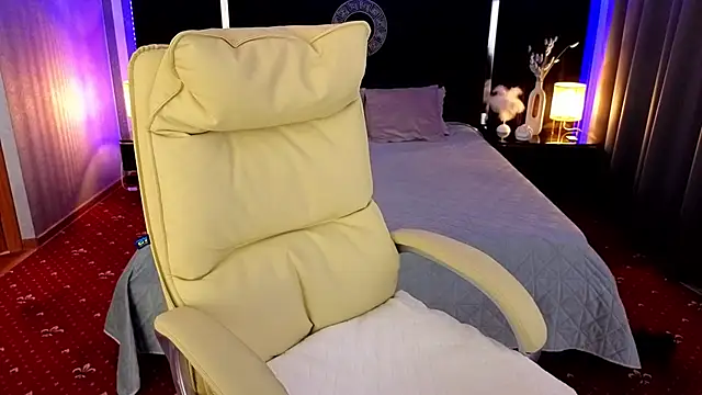 Lexi Si online show from November 2025 07:09:01 AM