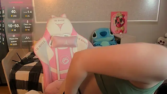 Chloe your Moyaz online show from September 2025 04:39:02 AM