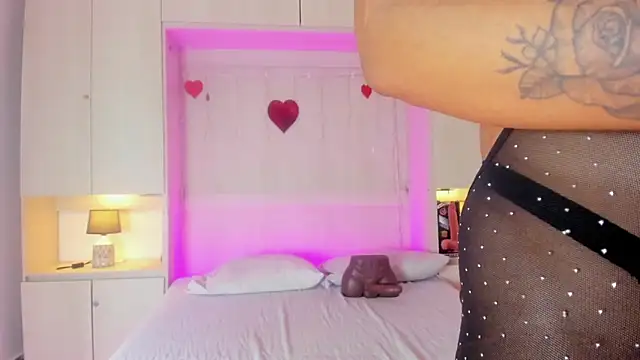 KendallRosse1 online show from March 2026 04:20:01 AM