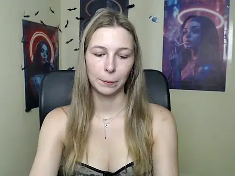 Snapshot of StrangerGi chatting on July 2026 06:27:01 AM StrangerGi online show from July 2026 06:27:01 AM