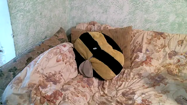 DennisXCaroll online show from April 2026 07:20:02 AM