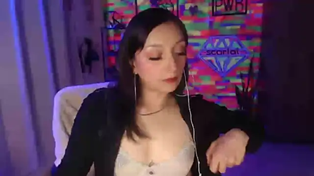 ScarlatSultry online show from June 2026 03:33:01 AM