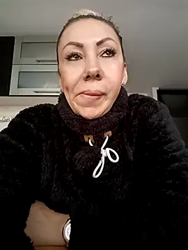 coral smitth online show from September 2025 09:39:02 PM