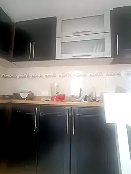 coral smitth online show from September 2025 01:25:02 PM