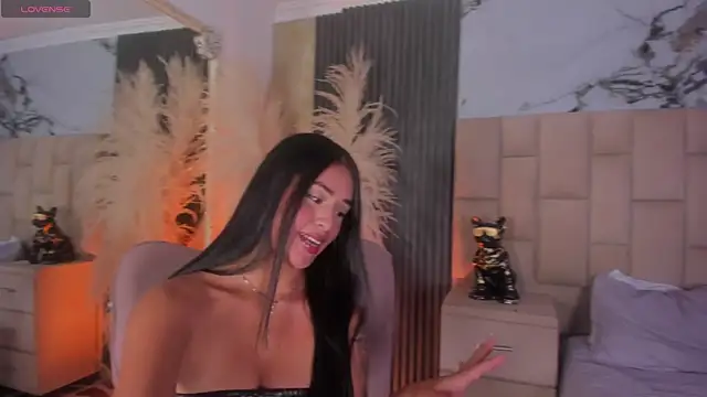 EmmaTorres  online show from February 2026 11:27:02 PM