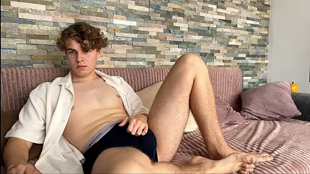 dymonted online show from October 2025 09:52:01 AM