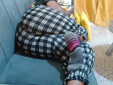 leslysexygirl online show from March 2026 05:24:02 AM