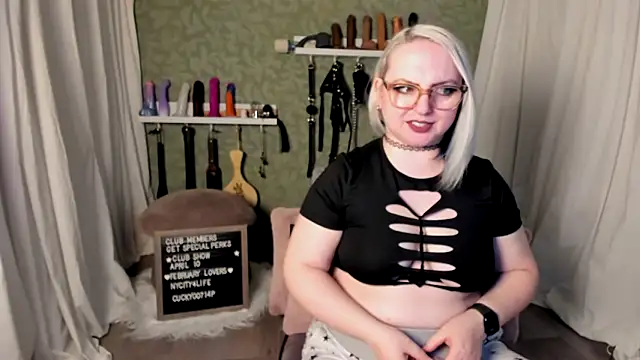 EvanHarlowe online show from March 2026 11:26:02 PM