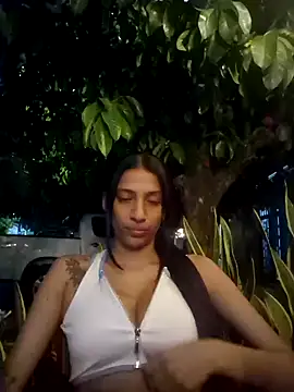 lily sk online show from February 2025 12:48:01 AM