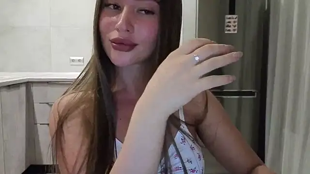 Snapshot of Cinderella____ chatting on February 2026 08:35:01 PM Cinderella online show from February 2026 08:35:01 PM