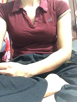 Cute lady99 online show from March 2026 12:26:01 AM
