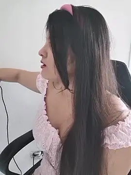 lilpervertgirl online show from April 2026 08:17:01 PM