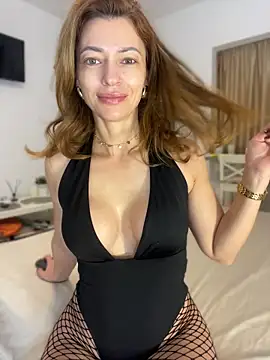 AdeleLovely online show from June 2026 04:39:02 AM