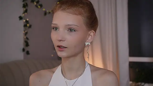 Snapshot of CindyGarrison chatting on July 2026 11:51:01 PM CindyGarrison online show from July 2026 11:51:01 PM