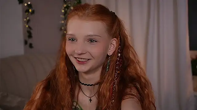 Snapshot of CindyGarrison chatting on July 2026 10:13:01 PM CindyGarrison online show from July 2026 10:13:01 PM