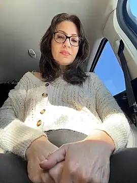 BeautifulMesss online show from February 2026 04:06:01 PM