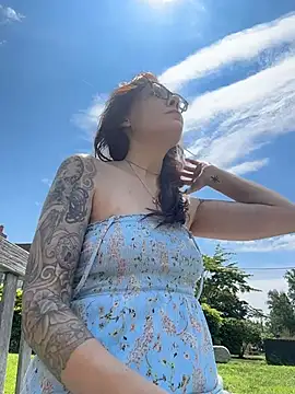 BeautifulMesss online show from July 2026 04:10:02 PM