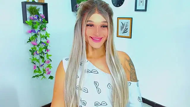 TaylorMon online show from July 2026 02:05:17 AM