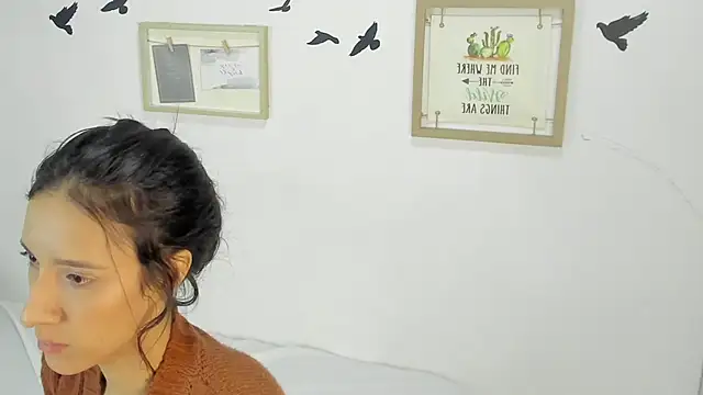 Snapshot of rousesuly chatting on December 2024 02:41:02 AM rousesuly online show from December 2024 02:41:02 AM