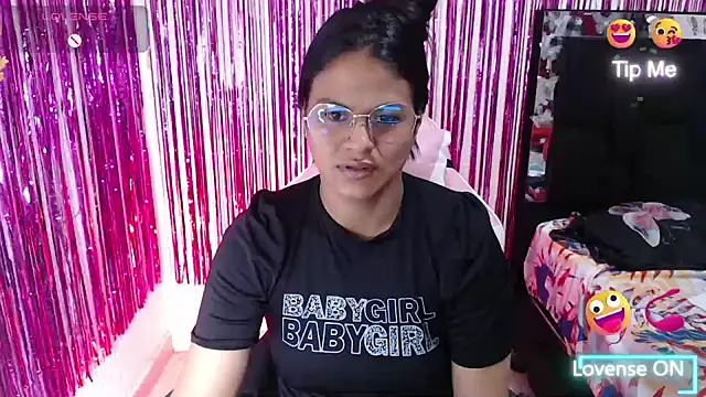 SweetAlmaa online show from March 2026 11:37:01 AM