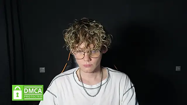 Keytaro online show from April 2026 12:57:01 AM