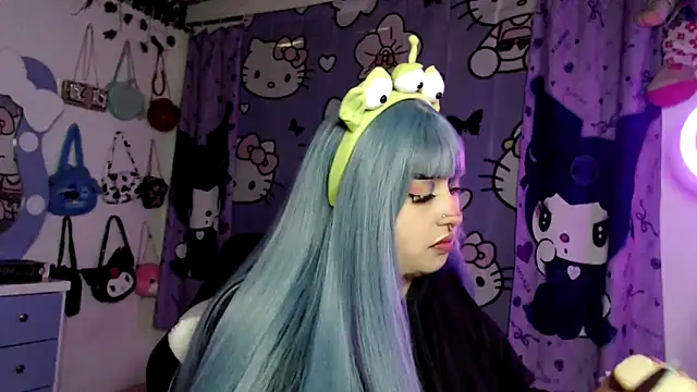 lussyevans24 online show from February 2026 06:22:01 AM