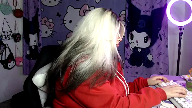 lussyevans24 online show from April 2026 01:14:01 AM